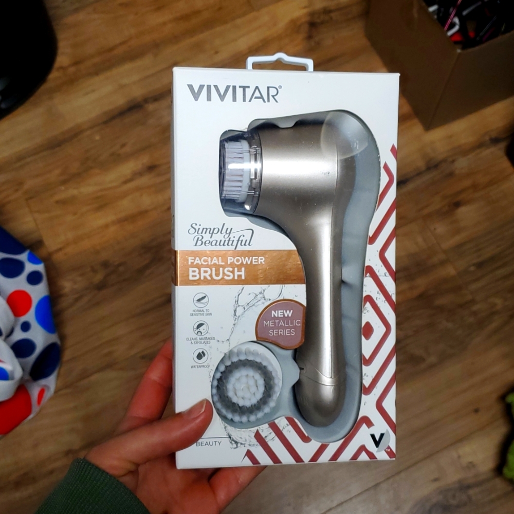 Facial power brush
